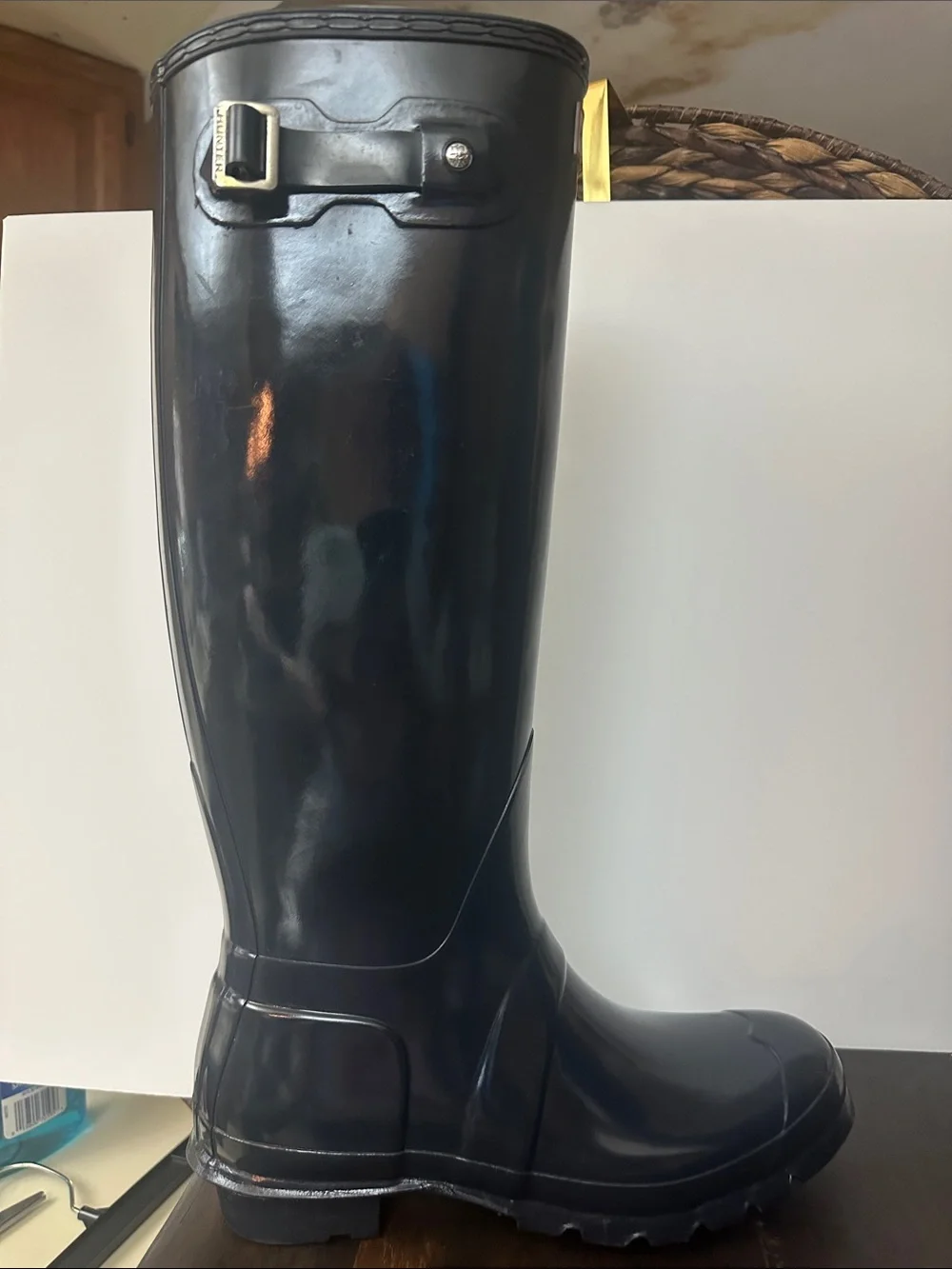 Hunter Men’s Gloss Tall Rain Boots in Navy